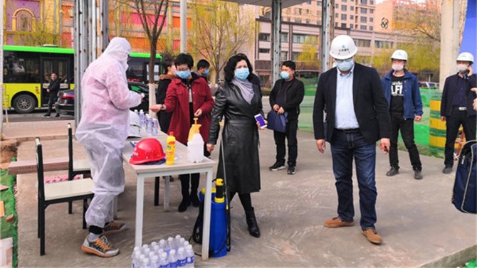 臨夏市縣級領導、工商聯主席一行調研百酈天香項目